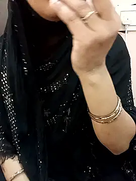 Snapshot of Miss_Noor__ chatting on 05.22.26 Miss Noor online show from 05.22.26