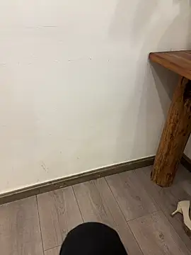 Snapshot of yingzi003 chatting on 03.31.26 yingzi003 online show from 03.31.26