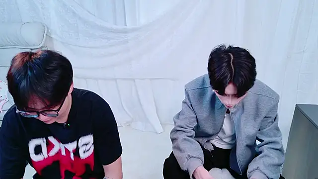 Dkcolo online show from 04.23.26