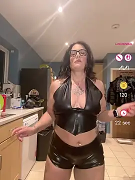 IvyBelleMilf online show from 04.27.26