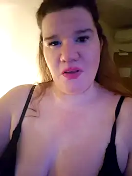 Snapshot of curvystachel42 chatting on 04.11.26 curvystachel42 online show from 04.11.26