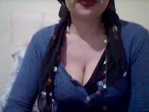 Snapshot of busex25 chatting on 04.02.26 busex25 online show from 04.02.26