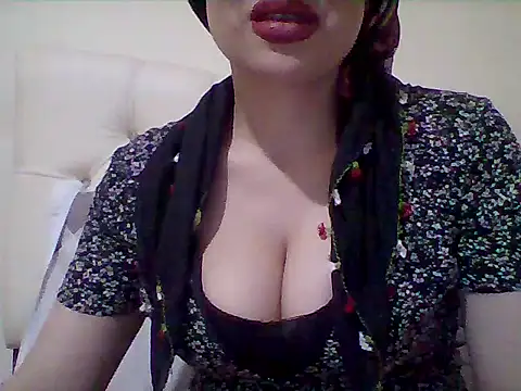 Snapshot of busex25 chatting on 04.11.26 busex25 online show from 04.11.26