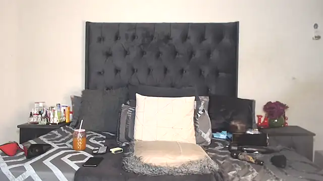 AdventuresLove7 online show from 05.19.26