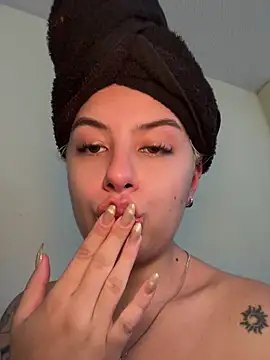Amber-fire online show from 05.18.26