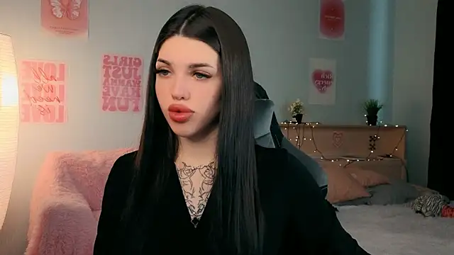Snapshot of molly_rettyy chatting on 05.09.26 molly rettyy online show from 05.09.26