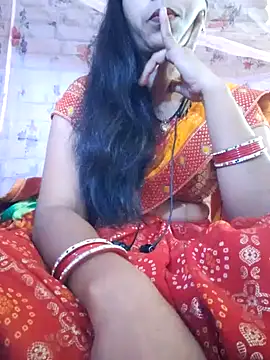 Snapshot of Pihu- chatting on 04.02.26 Pihu- online show from 04.02.26