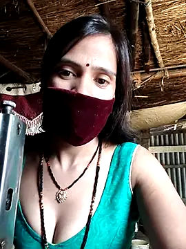 Snapshot of Pihu- chatting on 05.02.26 Pihu- online show from 05.02.26