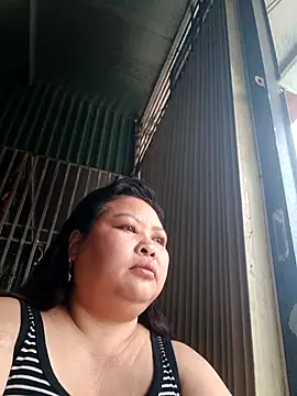 Snapshot of Monglan-c chatting on 03.29.26 Monglan-c online show from 03.29.26