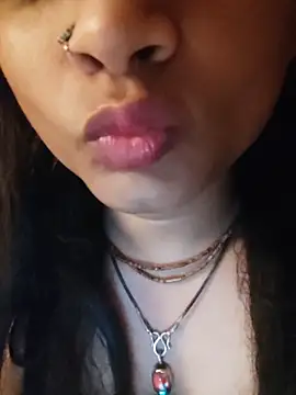SweetTsAngel online show from 04.18.26