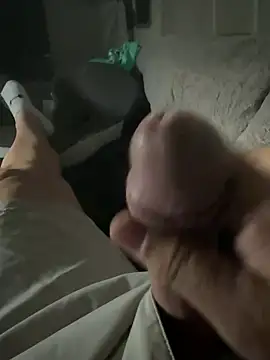 Snapshot of Diversified_Reality chatting on 04.06.26 Diversified Reality online show from 04.06.26