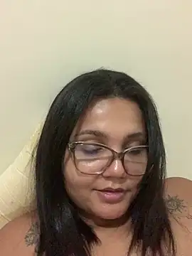 Snapshot of viviboraaaa chatting on 05.05.26 viviboraaaa online show from 05.05.26