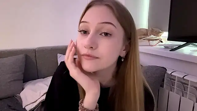 KatrineDrea online show from 04.18.26