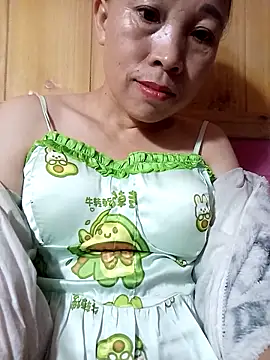 Snapshot of Vily-lonely chatting on 04.26.26 Vily-lonely online show from 04.26.26