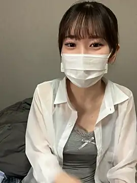 Snapshot of yuki2210 chatting on 04.01.26 yuki2210 online show from 04.01.26