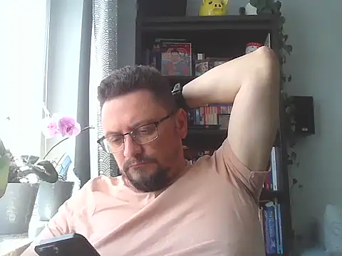 19cmSlave online show from 06.02.26