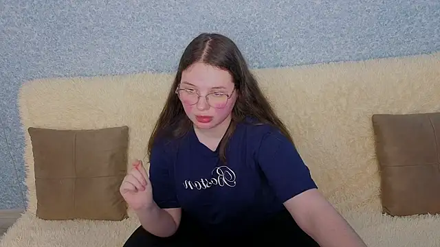 Snapshot of SofiDreamm chatting on 03.31.26 SofiDreamm online show from 03.31.26