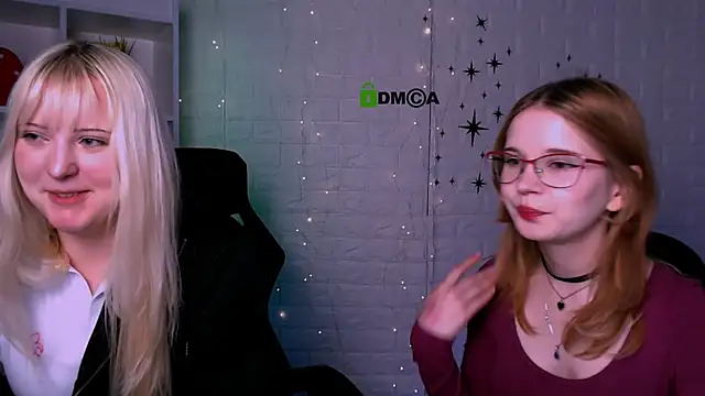 Snapshot of callmevivien chatting on 04.14.26 callmevivien online show from 04.14.26