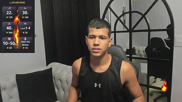 Snapshot of noahdark_ chatting on 05.20.26 noahdark online show from 05.20.26