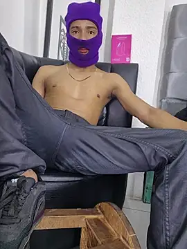 Snapshot of big_cock2016 chatting on 05.11.26 big cock2016 online show from 05.11.26