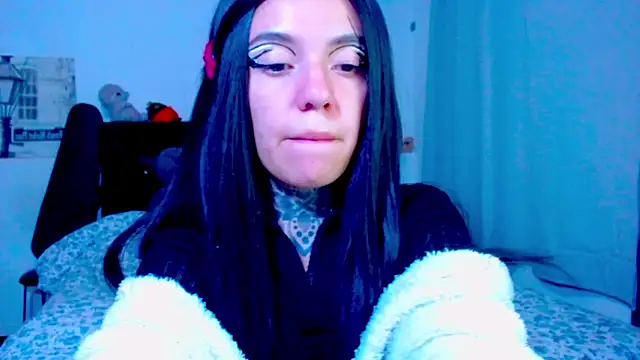 LannieGonzales online show from 05.24.26