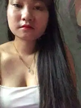 Linh Hoang online show from 04.19.26