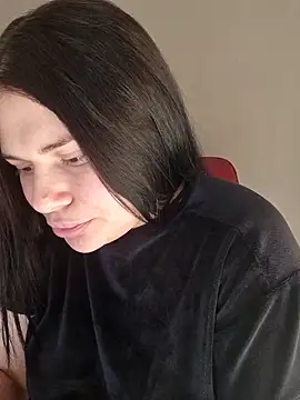 AliceX69 online show from 04.06.26