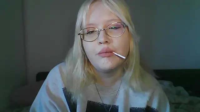 Elayne Sweet online show from 04.26.26