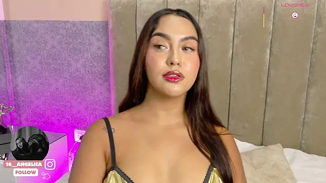 Snapshot of angelicaa_garcia chatting on 04.01.26 angelicaa garcia online show from 04.01.26