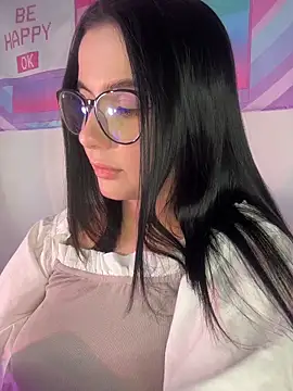 L0LA XO online show from 04.01.26