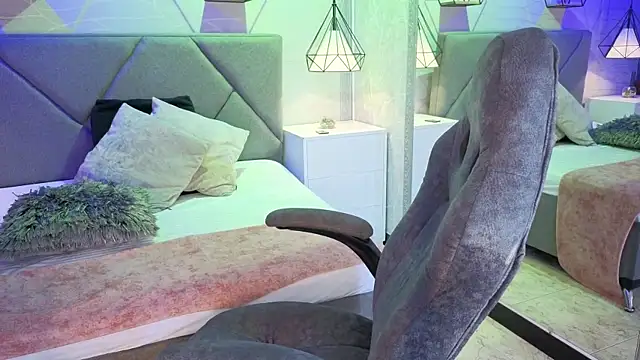 Snapshot of brendasweet10 chatting on 04.05.26 brendasweet10 online show from 04.05.26