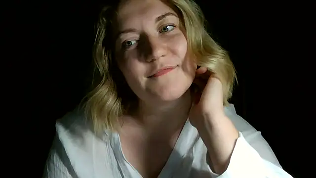 TinaKittyX online show from 05.08.26