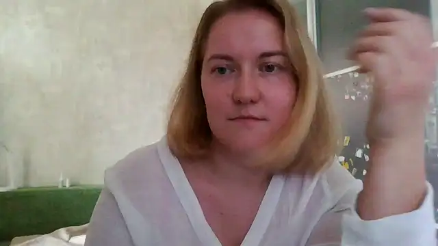 TinaKittyX online show from 05.19.26