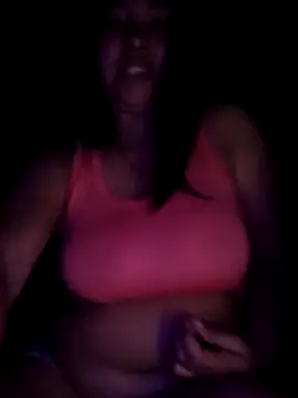 Snapshot of Yen_urrutia chatting on 04.05.26 Yen urrutia online show from 04.05.26