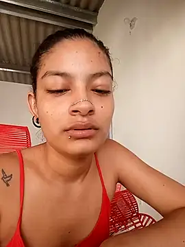 Lyra Siren online show from 04.05.26