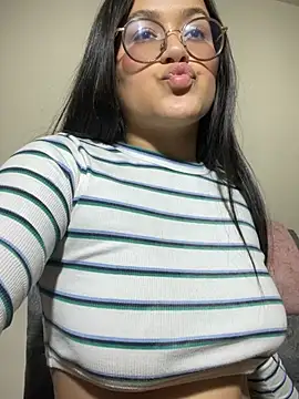 Snapshot of Sofi_Gomez64 chatting on 04.24.26 Sofi Gomez64 online show from 04.24.26
