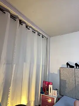 Abby pink  online show from 04.13.26