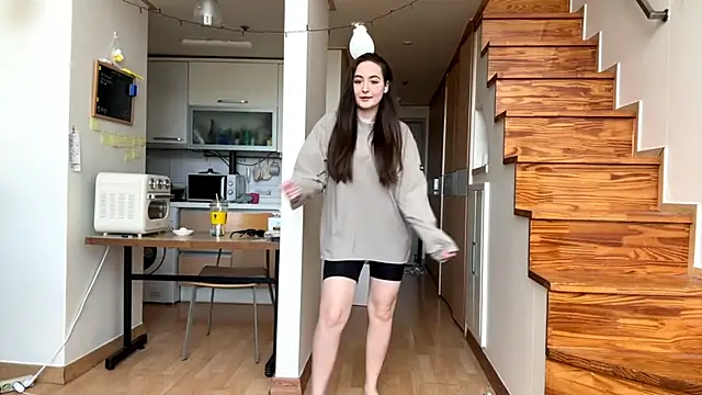 Marry Stritteded online show from 04.13.26