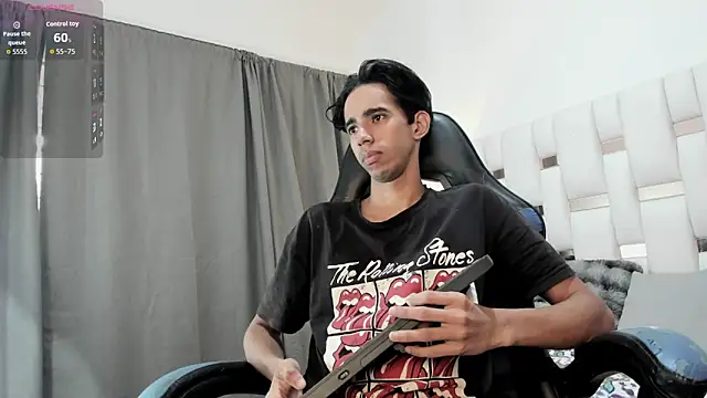 Snapshot of Alessandro_Abruzzo chatting on 04.19.26 Alessandro Abruzzo online show from 04.19.26