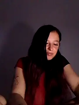 Snapshot of EmmaWillow chatting on 04.15.26 EmmaWillow online show from 04.15.26