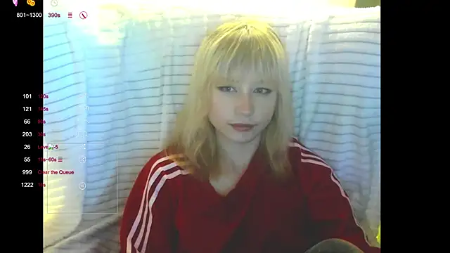 Snapshot of MiaKimiko chatting on 05.30.26 MiaKimiko online show from 05.30.26