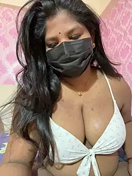 Snapshot of Shalu_naughty69 chatting on 05.07.26 Shalu naughty69 online show from 05.07.26