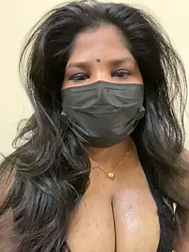 Snapshot of Shalu_naughty69 chatting on 05.24.26 Shalu naughty69 online show from 05.24.26