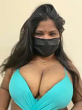 Snapshot of Shalu_naughty69 chatting on 05.27.26 Shalu naughty69 online show from 05.27.26