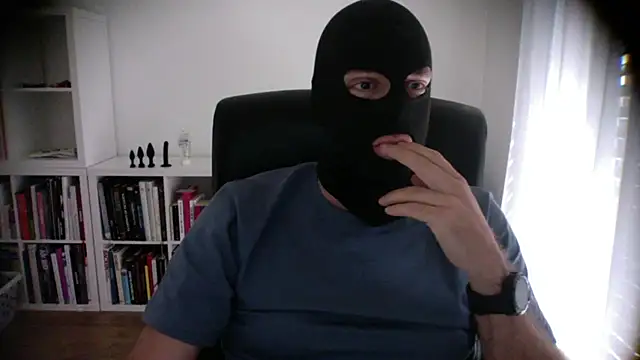 Im yours boy online show from 05.03.26