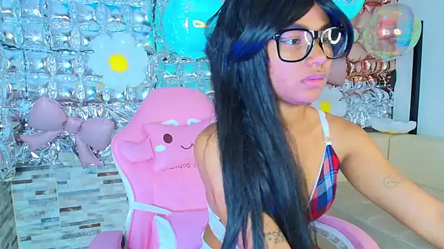 candy-paris online show from 06.19.26