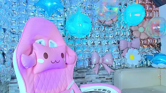 candy-paris online show from 06.25.26
