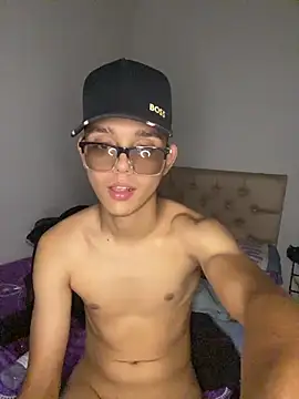 Alex teen 20c online show from 04.04.26