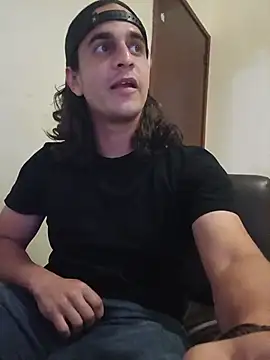 Snapshot of randomzombie27 chatting on 04.04.26 randomzombie27 online show from 04.04.26