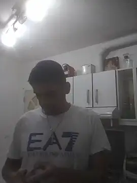 Snapshot of armanidj7 chatting on 04.08.26 armanidj7 online show from 04.08.26